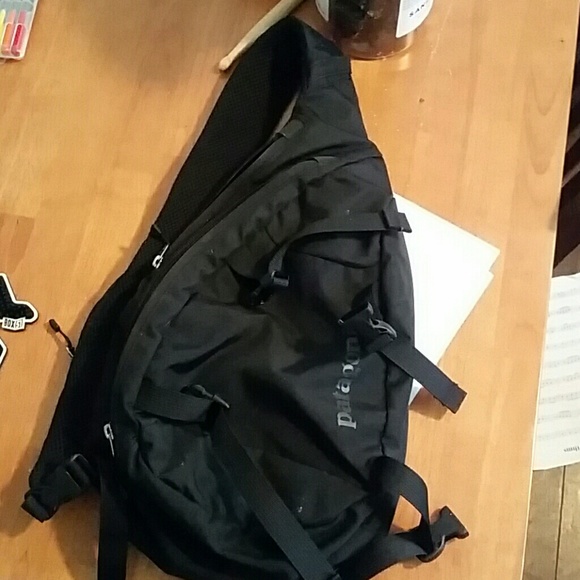 patagonia single strap backpack